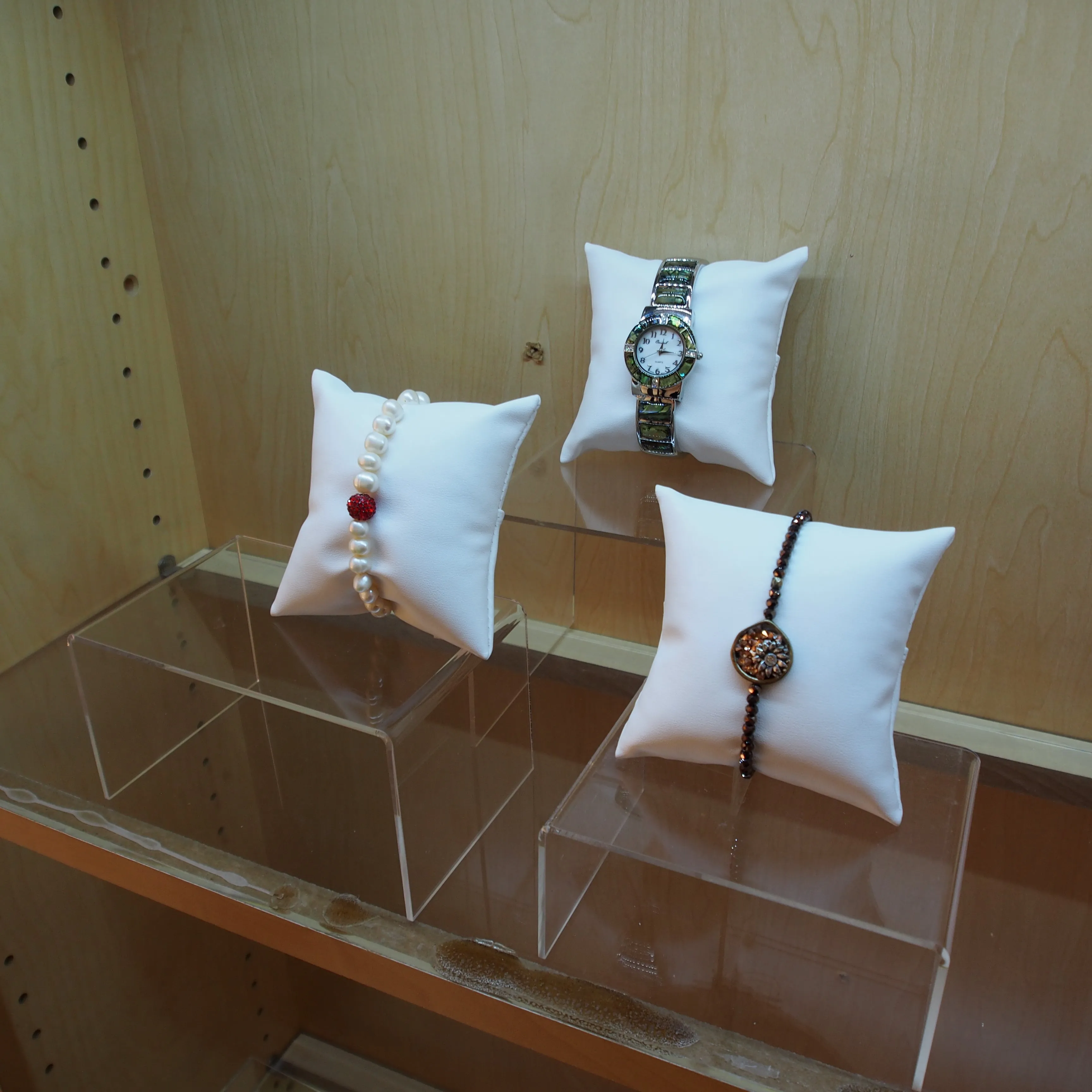 4" White Leatherette Pillow Displays
