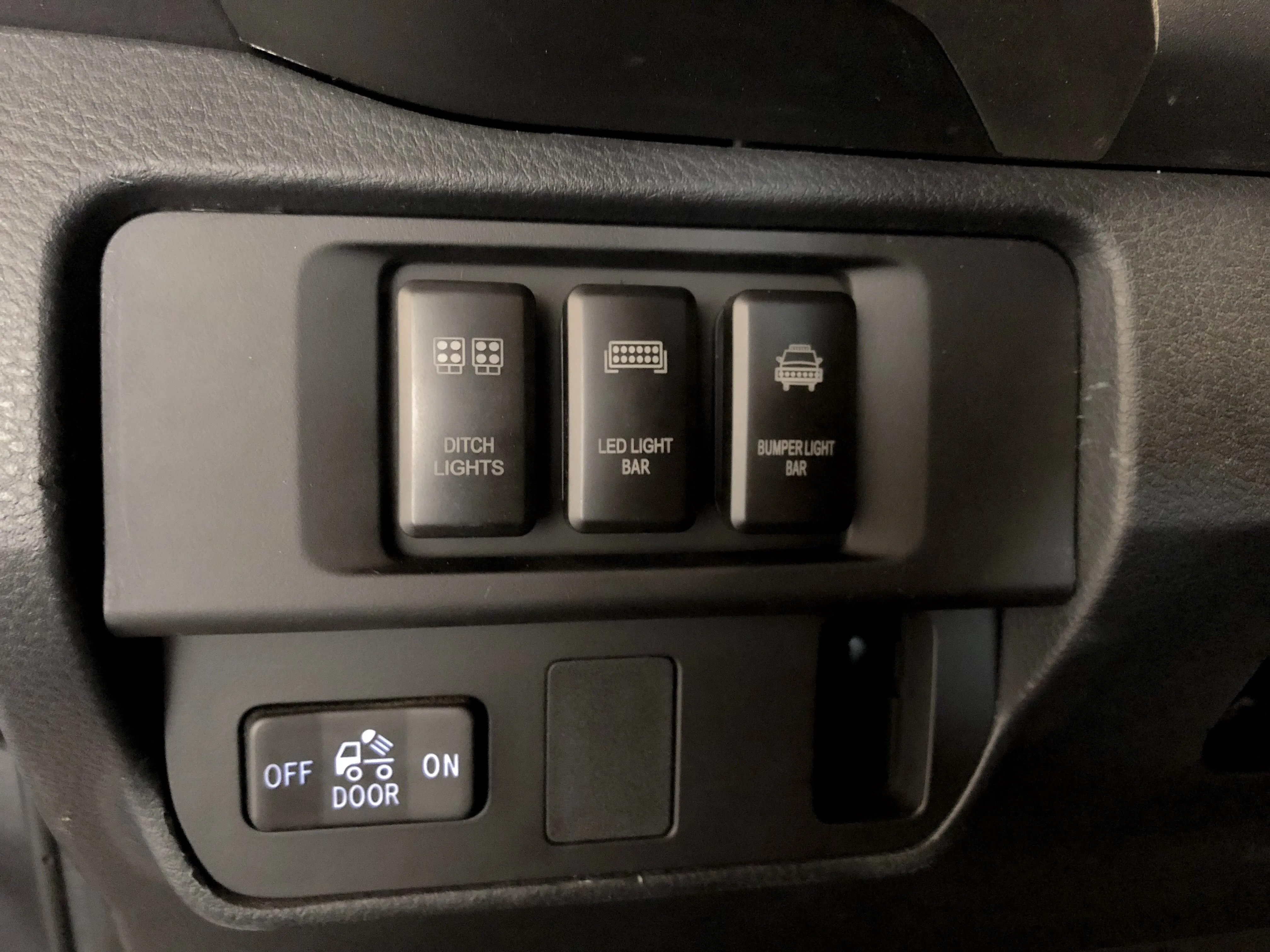 Cali Raised 2016-2023 Tacoma OEM Style Switch Panel