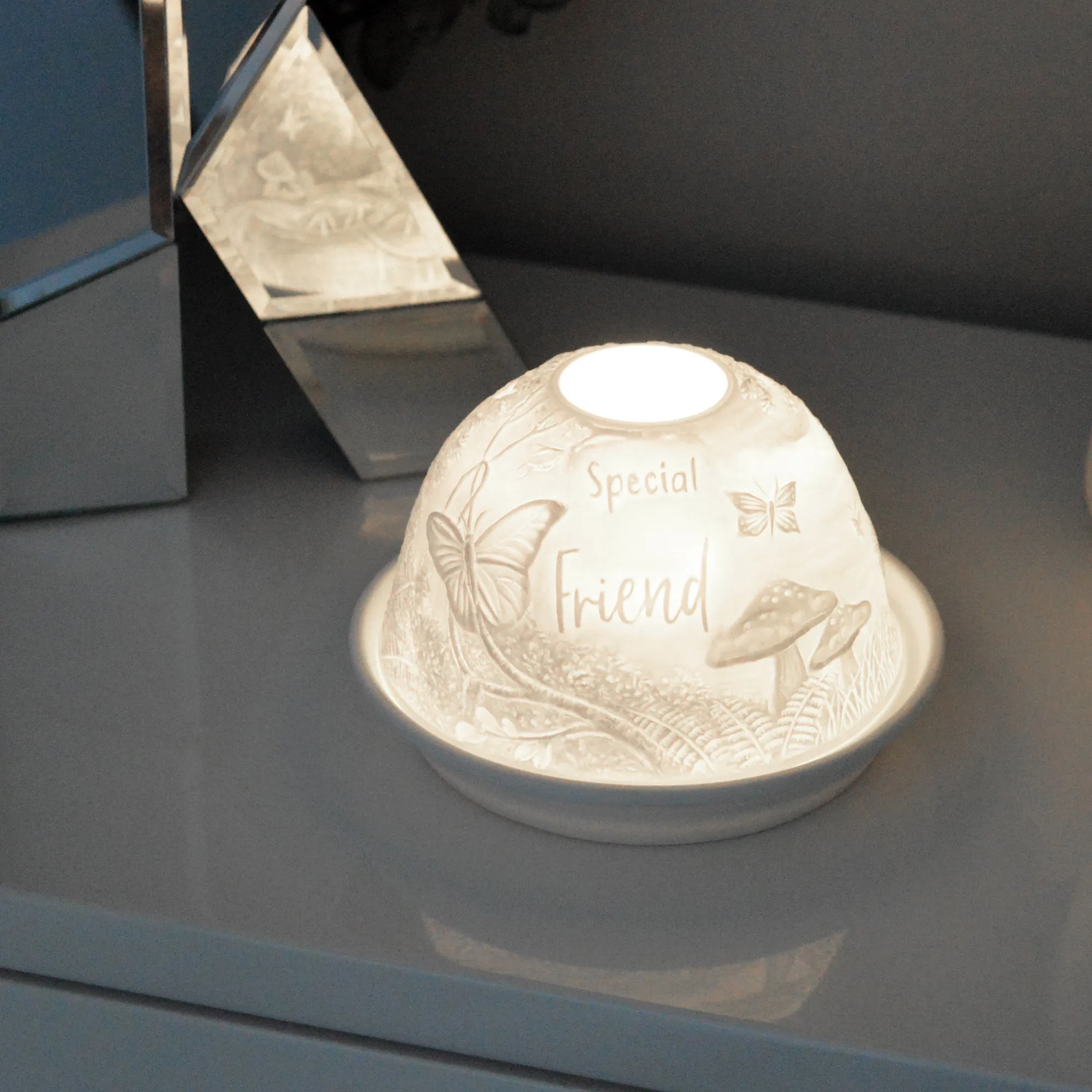 Cello Tealight Dome - Special Friend Woodland
