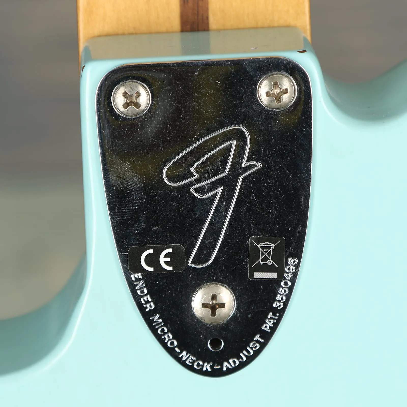 Fender Vintera Road Worn '70s Telecaster Deluxe, Maple FB, Daphne Blue