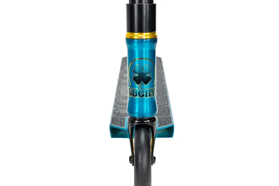 Lucky Crew Pro Scooter