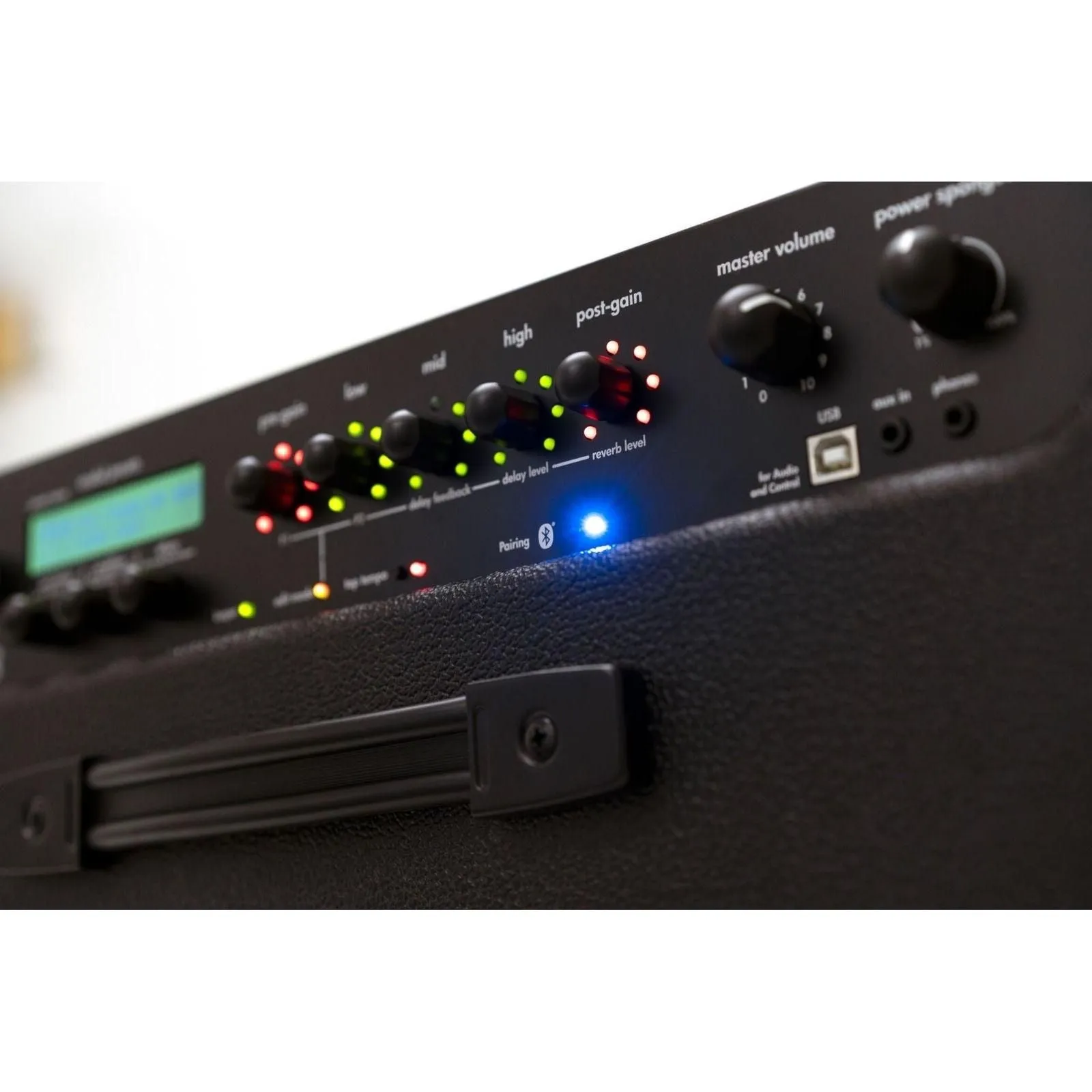 Peavey VYPYR x3 Modeling 100w Guitar Amp