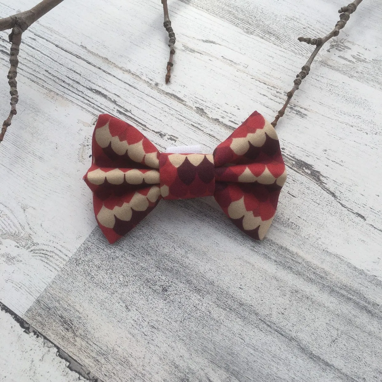 Red Scales - Slip On Bow Tie