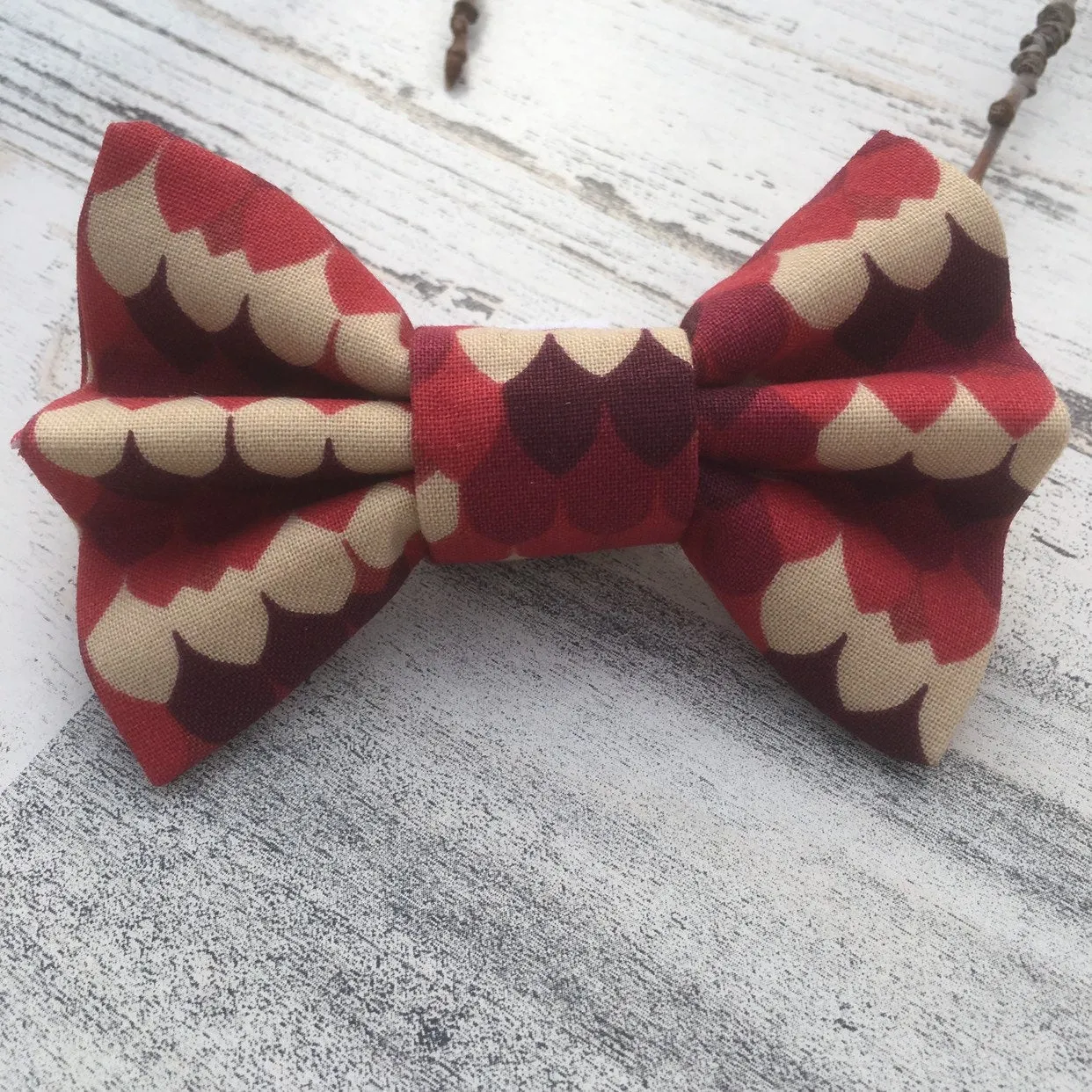 Red Scales - Slip On Bow Tie