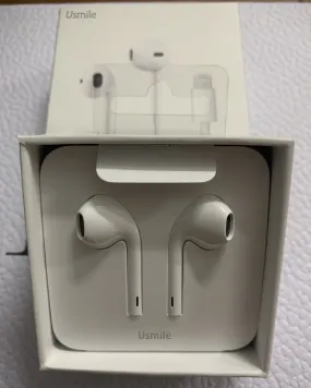 Usmile headset, lightning connector earplugs/earphone wired headset, with built-in microphone and volume control, compatible with Apple iPhone 12/11/11 Pro/X/7/7 8 Plus [Apple MFi certified] plug and play